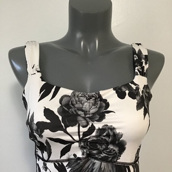 Lululemon Aria Tank II Brisk Bloom Black White/White Size 8 - Picture 2 of 13